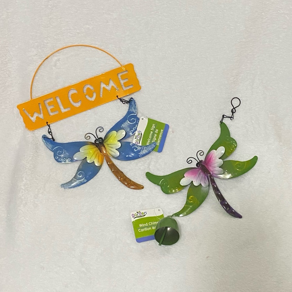 Dragonfly Welcome Wall Decor - Multicolor